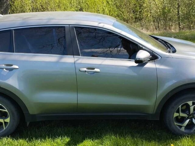 Сірий Кіа Sportage, об'ємом двигуна 1.6 л та пробігом 74 тис. км за 19000 $, фото 1 на Automoto.ua