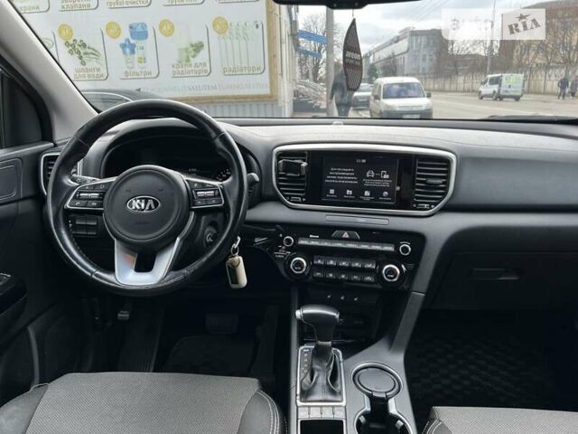 Сірий Кіа Sportage, об'ємом двигуна 2 л та пробігом 155 тис. км за 23550 $, фото 17 на Automoto.ua