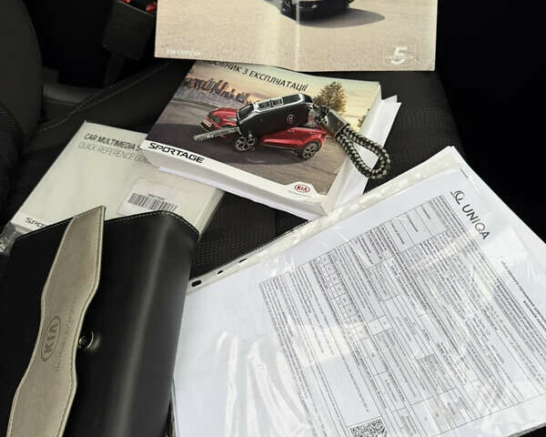 Серый Киа Sportage, объемом двигателя 1.6 л и пробегом 90 тыс. км за 21500 $, фото 81 на Automoto.ua