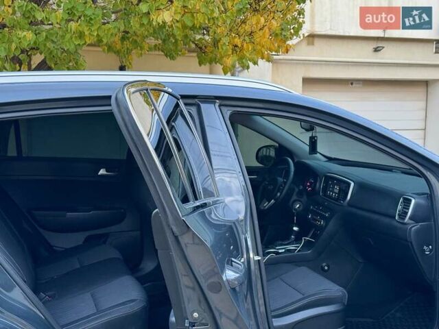 Серый Киа Sportage, объемом двигателя 1.6 л и пробегом 147 тыс. км за 17999 $, фото 46 на Automoto.ua