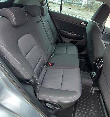 Серый Киа Sportage, объемом двигателя 1.59 л и пробегом 58 тыс. км за 17900 $, фото 18 на Automoto.ua