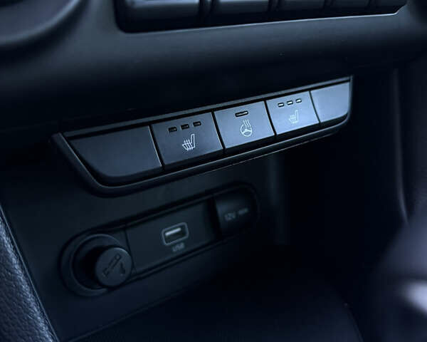 Сірий Кіа Sportage, об'ємом двигуна 1.59 л та пробігом 28 тис. км за 18100 $, фото 34 на Automoto.ua