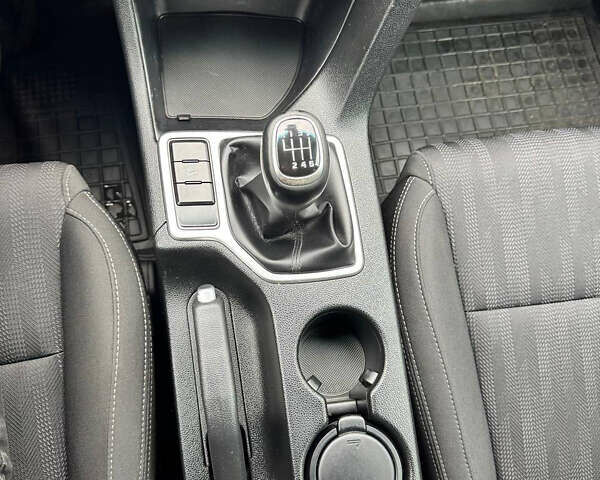 Серый Киа Sportage, объемом двигателя 1.59 л и пробегом 76 тыс. км за 14800 $, фото 3 на Automoto.ua