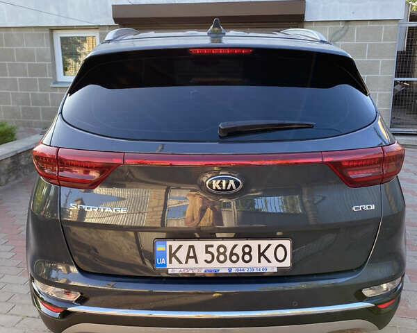 Сірий Кіа Sportage, об'ємом двигуна 2 л та пробігом 64 тис. км за 28500 $, фото 3 на Automoto.ua