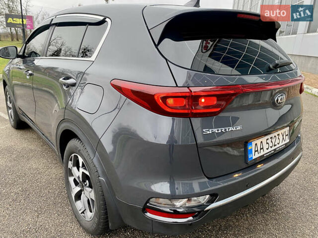 Сірий Кіа Sportage, об'ємом двигуна 1.59 л та пробігом 71 тис. км за 15999 $, фото 21 на Automoto.ua