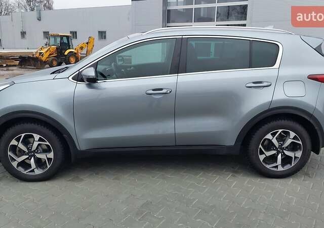 Серый Киа Sportage, объемом двигателя 1.59 л и пробегом 58 тыс. км за 17900 $, фото 2 на Automoto.ua