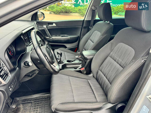Серый Киа Sportage, объемом двигателя 1.59 л и пробегом 76 тыс. км за 14800 $, фото 6 на Automoto.ua