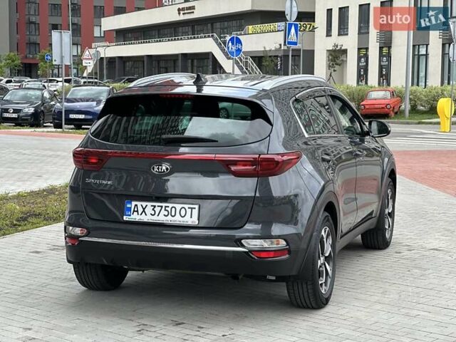 Киа Sportage 2019 в Киеве на Automoto.ua Серый Киа Sportage, объемом двигателя 1.59 л и пробегом 53 тыс. км за 16999 $, фото 5 на Automoto.ua