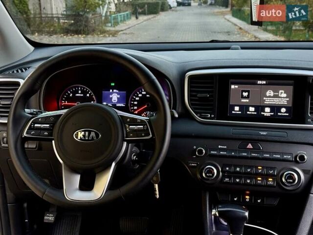 Серый Киа Sportage, объемом двигателя 1.6 л и пробегом 147 тыс. км за 17999 $, фото 8 на Automoto.ua