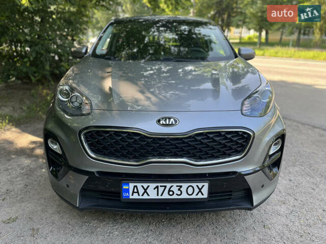 Серый Киа Sportage, объемом двигателя 2.36 л и пробегом 61 тыс. км за 15000 $, фото 2 на Automoto.ua