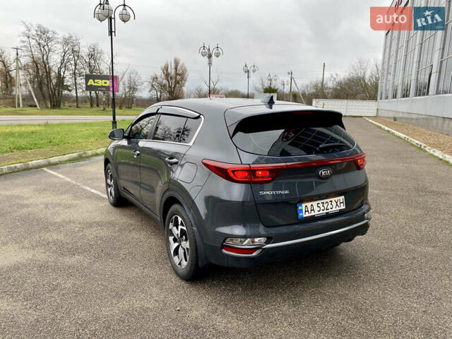 Сірий Кіа Sportage, об'ємом двигуна 1.59 л та пробігом 71 тис. км за 15999 $, фото 16 на Automoto.ua