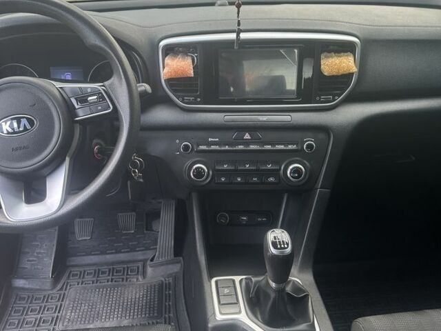 Серый Киа Sportage, объемом двигателя 1.6 л и пробегом 53 тыс. км за 17400 $, фото 5 на Automoto.ua
