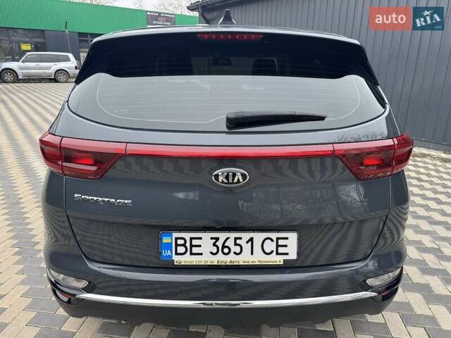 Сірий Кіа Sportage, об'ємом двигуна 1.59 л та пробігом 69 тис. км за 15400 $, фото 11 на Automoto.ua