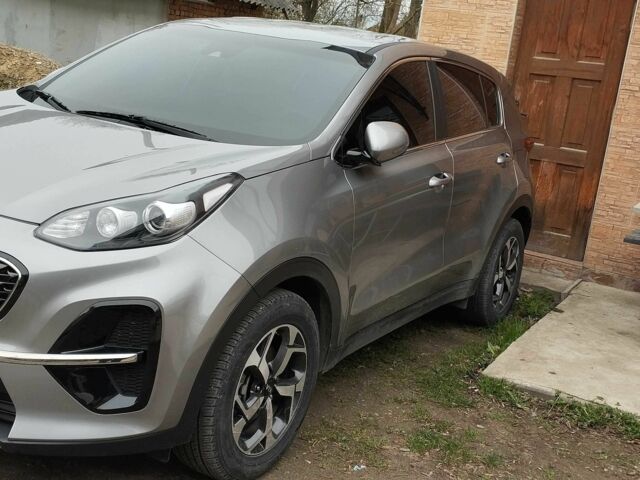 Серый Киа Sportage, объемом двигателя 0.16 л и пробегом 61 тыс. км за 23000 $, фото 1 на Automoto.ua