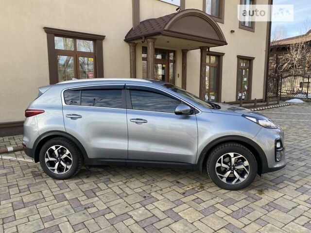 Сірий Кіа Sportage, об'ємом двигуна 1.6 л та пробігом 28 тис. км за 22500 $, фото 2 на Automoto.ua