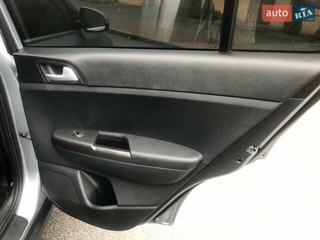 Серый Киа Sportage, объемом двигателя 1.59 л и пробегом 86 тыс. км за 15999 $, фото 22 на Automoto.ua