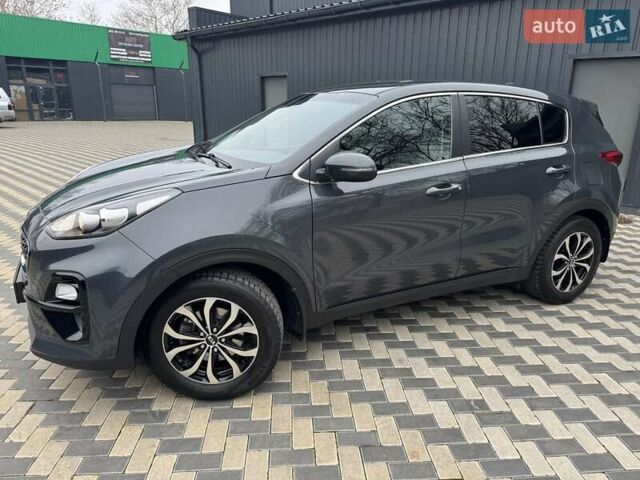 Сірий Кіа Sportage, об'ємом двигуна 1.59 л та пробігом 69 тис. км за 15400 $, фото 1 на Automoto.ua