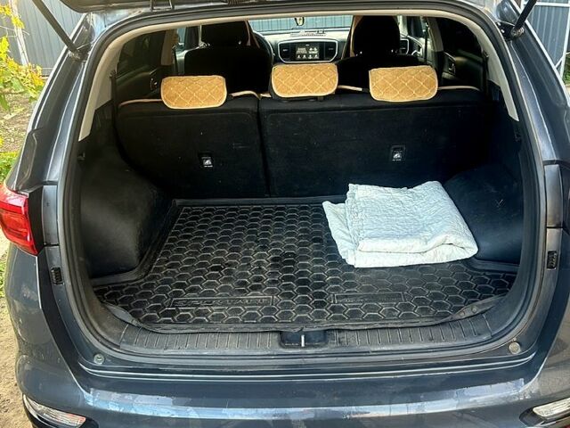 Сірий Кіа Sportage, об'ємом двигуна 1.6 л та пробігом 126 тис. км за 20500 $, фото 4 на Automoto.ua