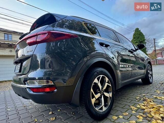 Серый Киа Sportage, объемом двигателя 1.6 л и пробегом 147 тыс. км за 17999 $, фото 43 на Automoto.ua