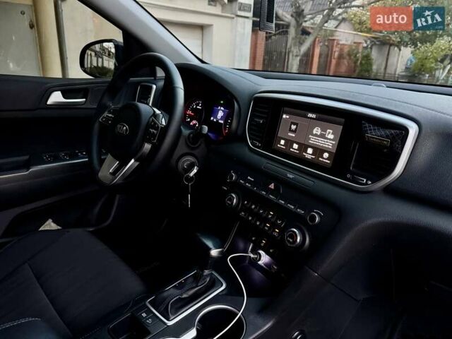 Серый Киа Sportage, объемом двигателя 1.6 л и пробегом 147 тыс. км за 17999 $, фото 53 на Automoto.ua