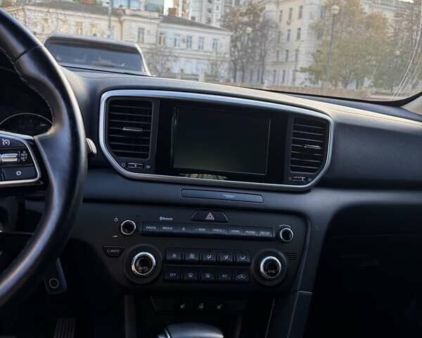 Серый Киа Sportage, объемом двигателя 1.59 л и пробегом 48 тыс. км за 18000 $, фото 8 на Automoto.ua