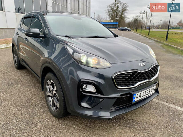 Сірий Кіа Sportage, об'ємом двигуна 1.59 л та пробігом 71 тис. км за 15999 $, фото 5 на Automoto.ua