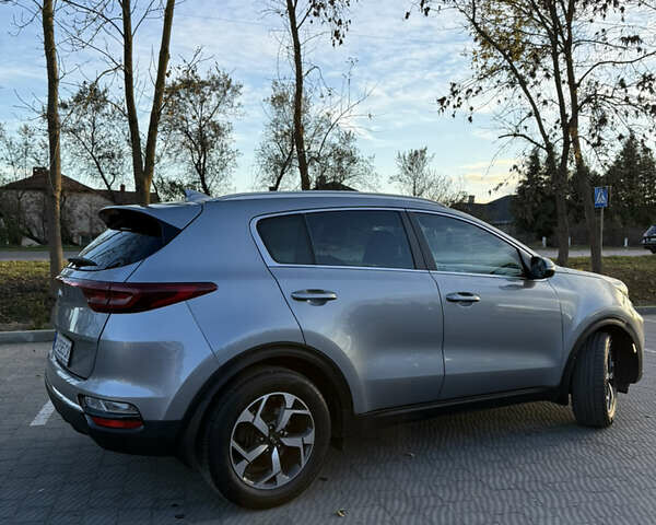 Сірий Кіа Sportage, об'ємом двигуна 1.59 л та пробігом 28 тис. км за 18100 $, фото 4 на Automoto.ua