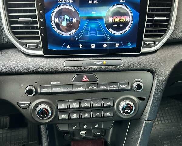 Серый Киа Sportage, объемом двигателя 1.59 л и пробегом 135 тыс. км за 19500 $, фото 18 на Automoto.ua