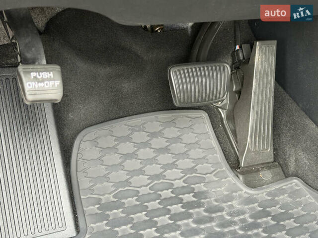 Серый Киа Sportage, объемом двигателя 1.6 л и пробегом 90 тыс. км за 21500 $, фото 65 на Automoto.ua