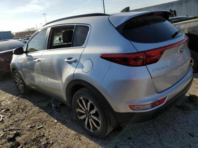 Сірий Кіа Sportage, об'ємом двигуна 2.4 л та пробігом 66 тис. км за 5500 $, фото 2 на Automoto.ua