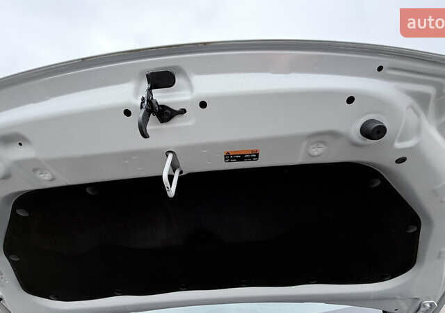 Серый Киа Sportage, объемом двигателя 1.6 л и пробегом 90 тыс. км за 21500 $, фото 23 на Automoto.ua