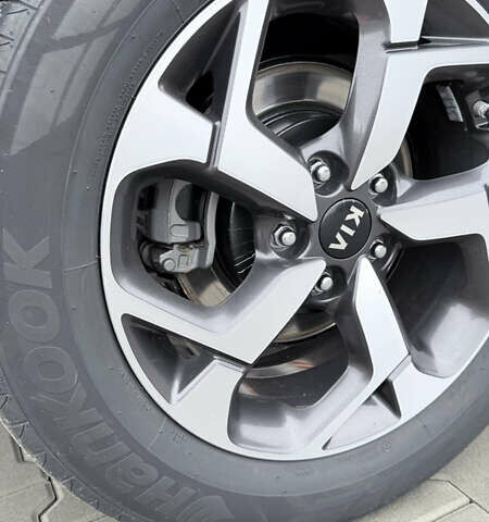 Серый Киа Sportage, объемом двигателя 1.6 л и пробегом 90 тыс. км за 21500 $, фото 39 на Automoto.ua