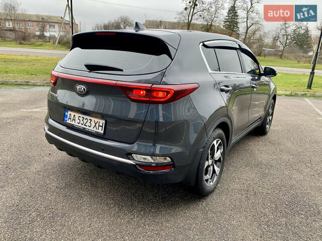 Сірий Кіа Sportage, об'ємом двигуна 1.59 л та пробігом 71 тис. км за 15999 $, фото 22 на Automoto.ua