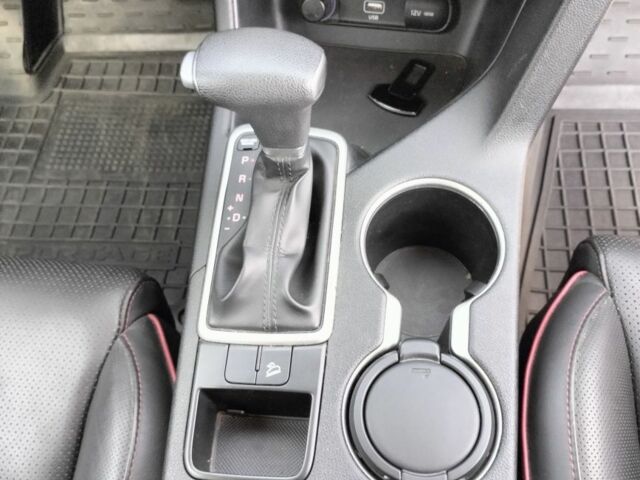 Серый Киа Sportage, объемом двигателя 1.6 л и пробегом 75 тыс. км за 19500 $, фото 21 на Automoto.ua