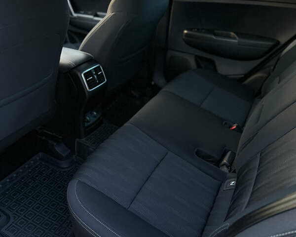 Сірий Кіа Sportage, об'ємом двигуна 1.59 л та пробігом 28 тис. км за 18100 $, фото 45 на Automoto.ua