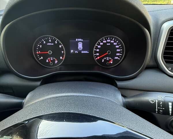Сірий Кіа Sportage, об'ємом двигуна 1.59 л та пробігом 220 тис. км за 14200 $, фото 4 на Automoto.ua