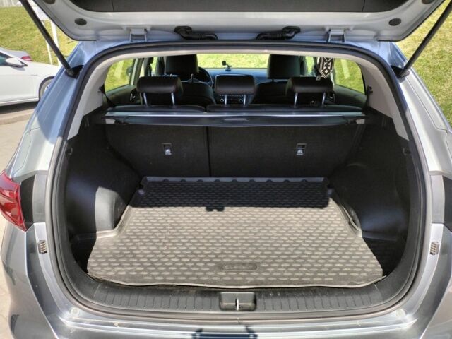 Серый Киа Sportage, объемом двигателя 1.6 л и пробегом 75 тыс. км за 19500 $, фото 22 на Automoto.ua