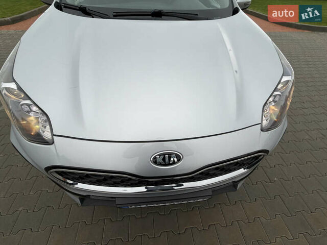 Серый Киа Sportage, объемом двигателя 1.6 л и пробегом 90 тыс. км за 21500 $, фото 72 на Automoto.ua