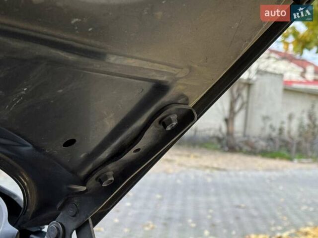 Серый Киа Sportage, объемом двигателя 1.6 л и пробегом 147 тыс. км за 17999 $, фото 65 на Automoto.ua