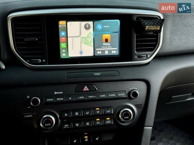 Серый Киа Sportage, объемом двигателя 1.6 л и пробегом 147 тыс. км за 17999 $, фото 9 на Automoto.ua