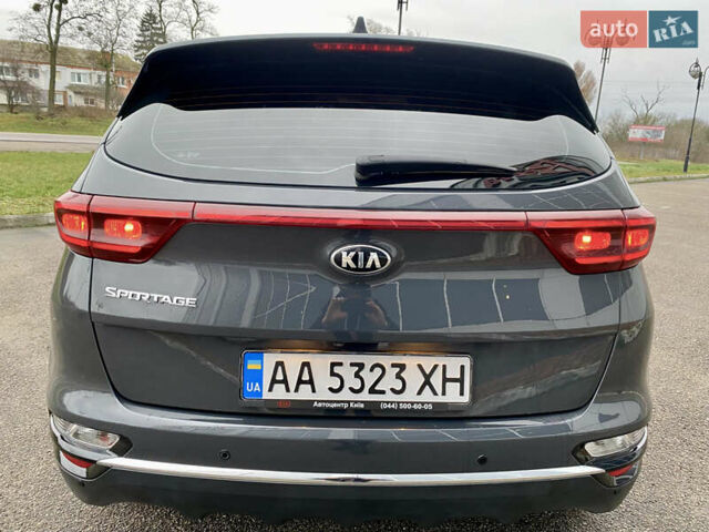 Сірий Кіа Sportage, об'ємом двигуна 1.59 л та пробігом 71 тис. км за 15999 $, фото 24 на Automoto.ua
