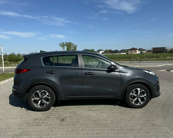 Сірий Кіа Sportage, об'ємом двигуна 1.59 л та пробігом 70 тис. км за 18300 $, фото 4 на Automoto.ua