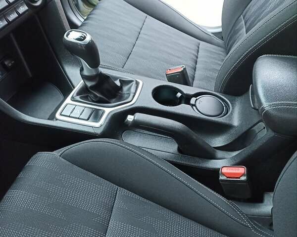 Сірий Кіа Sportage, об'ємом двигуна 1.59 л та пробігом 68 тис. км за 16900 $, фото 15 на Automoto.ua