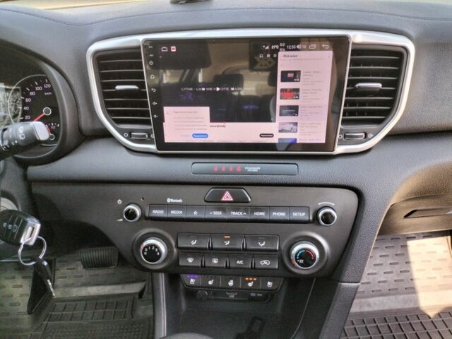 Серый Киа Sportage, объемом двигателя 1.6 л и пробегом 75 тыс. км за 19500 $, фото 19 на Automoto.ua