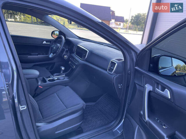 Серый Киа Sportage, объемом двигателя 1.6 л и пробегом 3 тыс. км за 21700 $, фото 21 на Automoto.ua