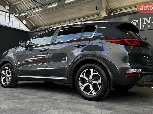 Сірий Кіа Sportage, об'ємом двигуна 2 л та пробігом 77 тис. км за 26500 $, фото 8 на Automoto.ua