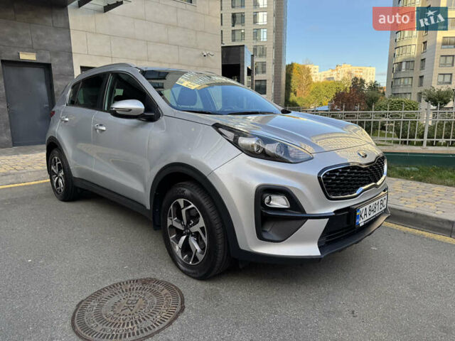 Киа Sportage 2020 в Киеве на Automoto.ua Серый Киа Sportage, объемом двигателя 1.59 л и пробегом 61 тыс. км за 19000 $, фото 2 на Automoto.ua