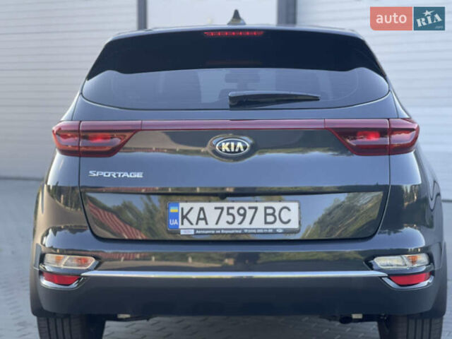 Серый Киа Sportage, объемом двигателя 1.6 л и пробегом 3 тыс. км за 21700 $, фото 8 на Automoto.ua