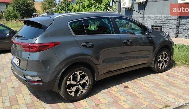 Серый Киа Sportage, объемом двигателя 1.59 л и пробегом 42 тыс. км за 22000 $, фото 5 на Automoto.ua