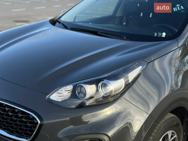 Серый Киа Sportage, объемом двигателя 1.59 л и пробегом 49 тыс. км за 18800 $, фото 4 на Automoto.ua